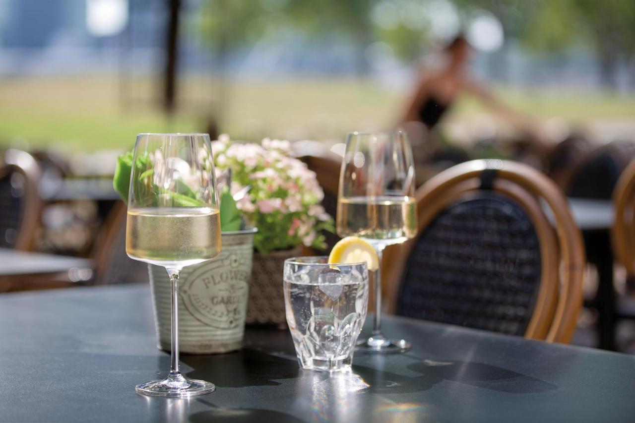 Prevot Restaurant & Hotel Cologne Luaran gambar